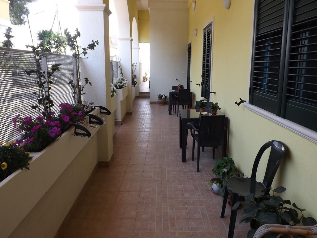 Araucaria Bed and Breakfast Torre San Giovanni Ugento Exteriör bild