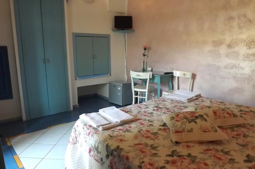 Araucaria Bed and Breakfast Torre San Giovanni Ugento Exteriör bild