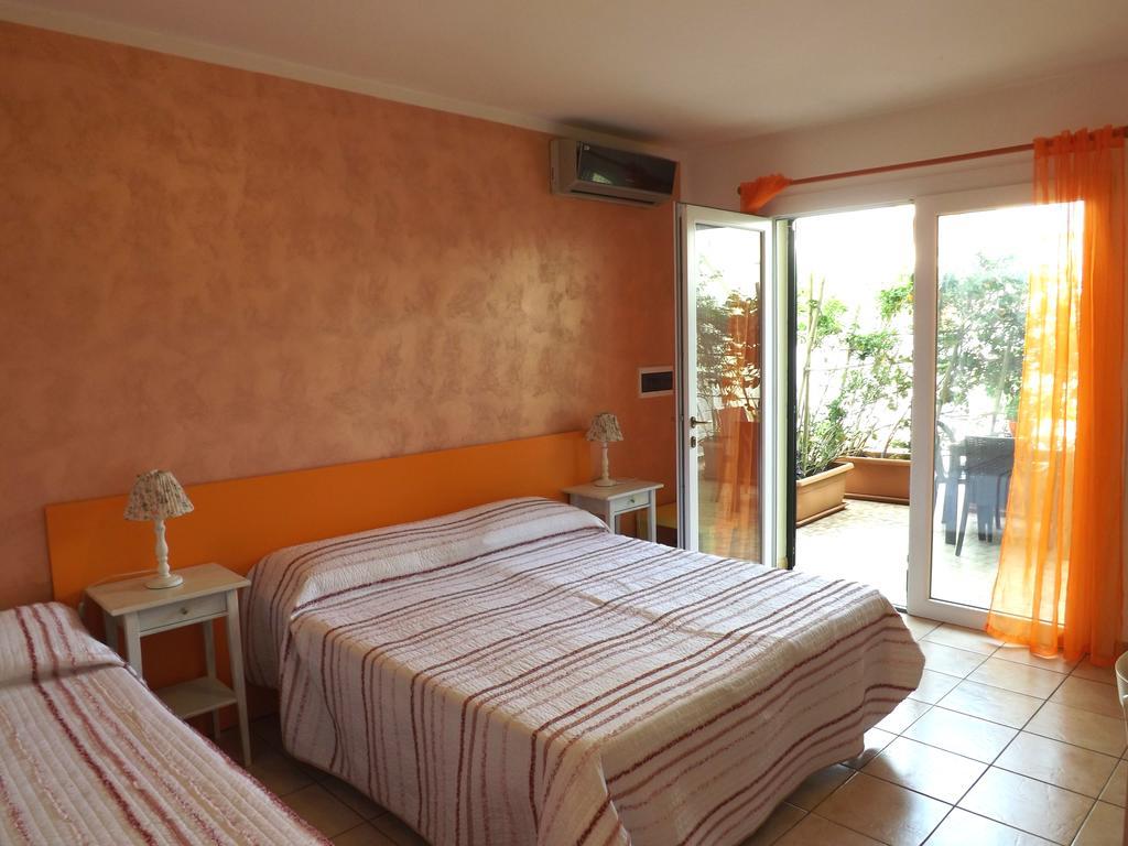 Araucaria Bed and Breakfast Torre San Giovanni Ugento Exteriör bild